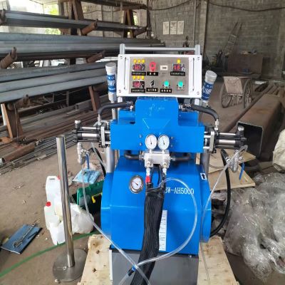 聚脲噴涂機(jī)