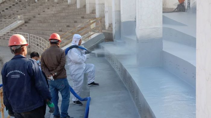 體育看臺防水噴涂